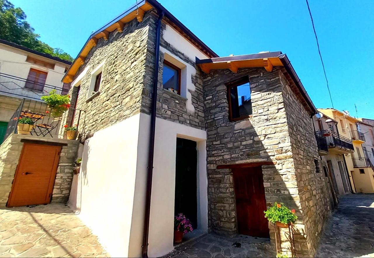 Alessandria del Carretto Sant'Elia B&B المظهر الخارجي الصورة
